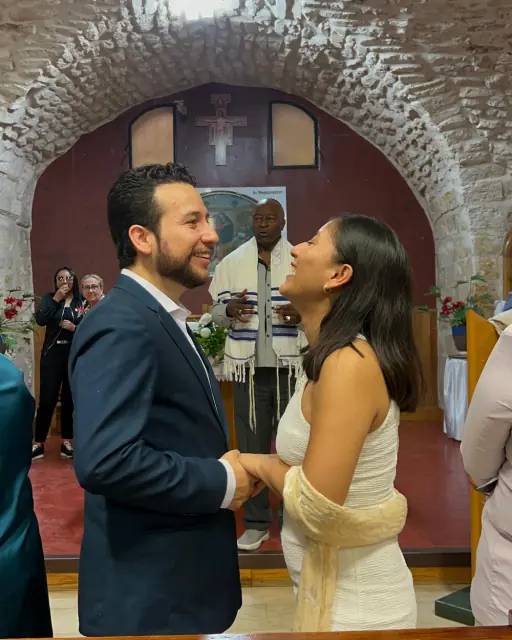 Un comprimoso de amor y bendición que nos une desde la primer promesa.